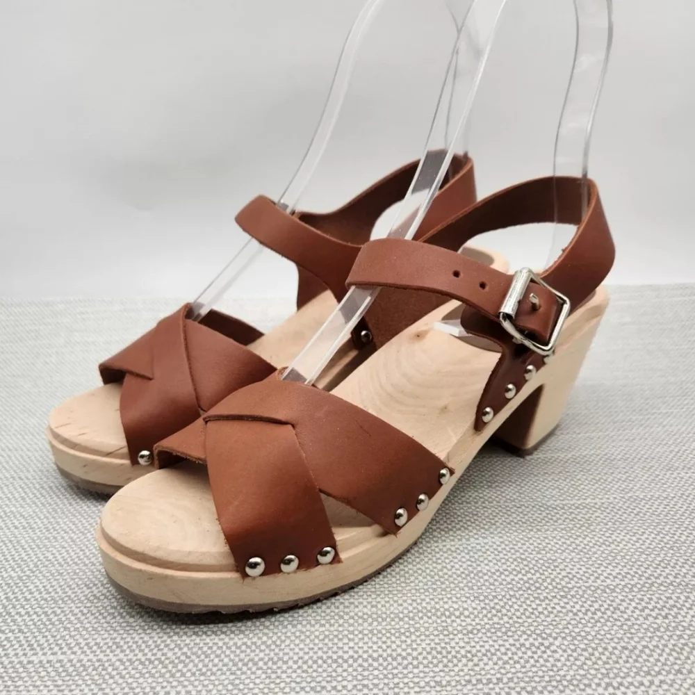 Mia Gertrude size 39 swedish clog sandals brown Luggage Leather Wood Boho
